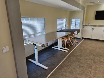 P 280 + trailer  - 2 X SLIDE OUT / CAMPER / WOHNMOBIL